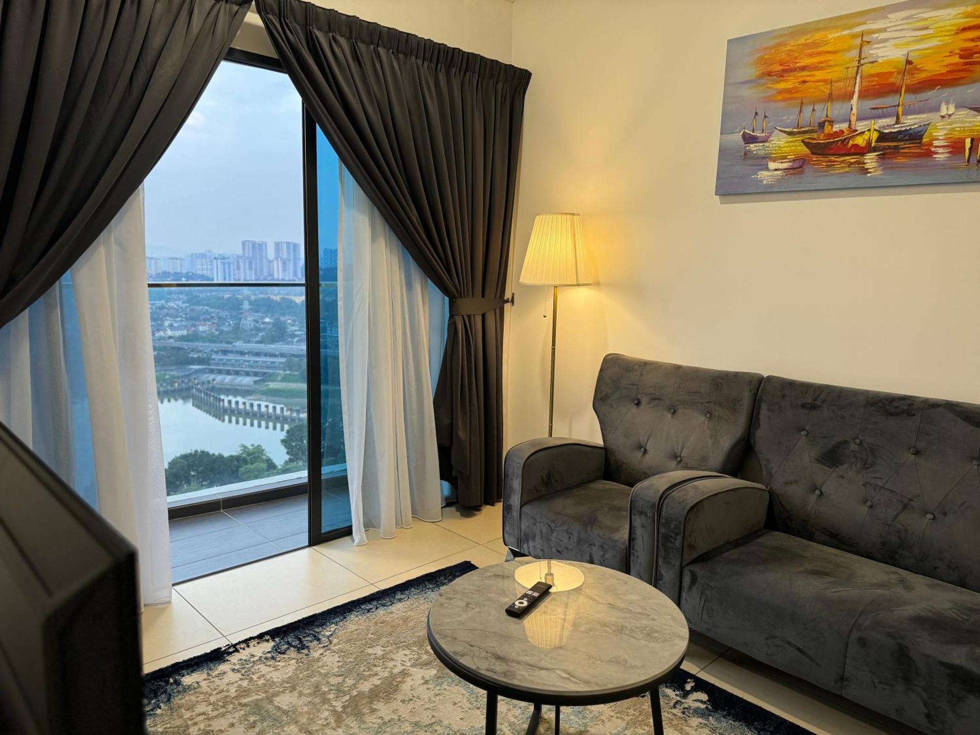 Reizz Residence By Perkasa Kuala Lumpur Exterior foto